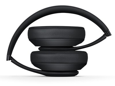 Are Beats Studio 3 Headphones Waterproof? – EarHugz®