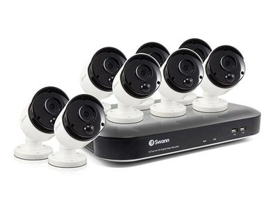 Système de sécurité DVR 8 canaux 5MP 2To de Swann avec 8 caméras de sécurité extérieures de type bullet